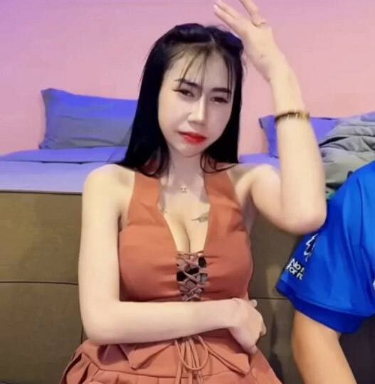 Ảnh 1 của Clip sex rò rỉ Gái loli xăm mình threesome chịch tập thể cho đến khi xuất tinh trong (Bản Full 1 Tiếng)